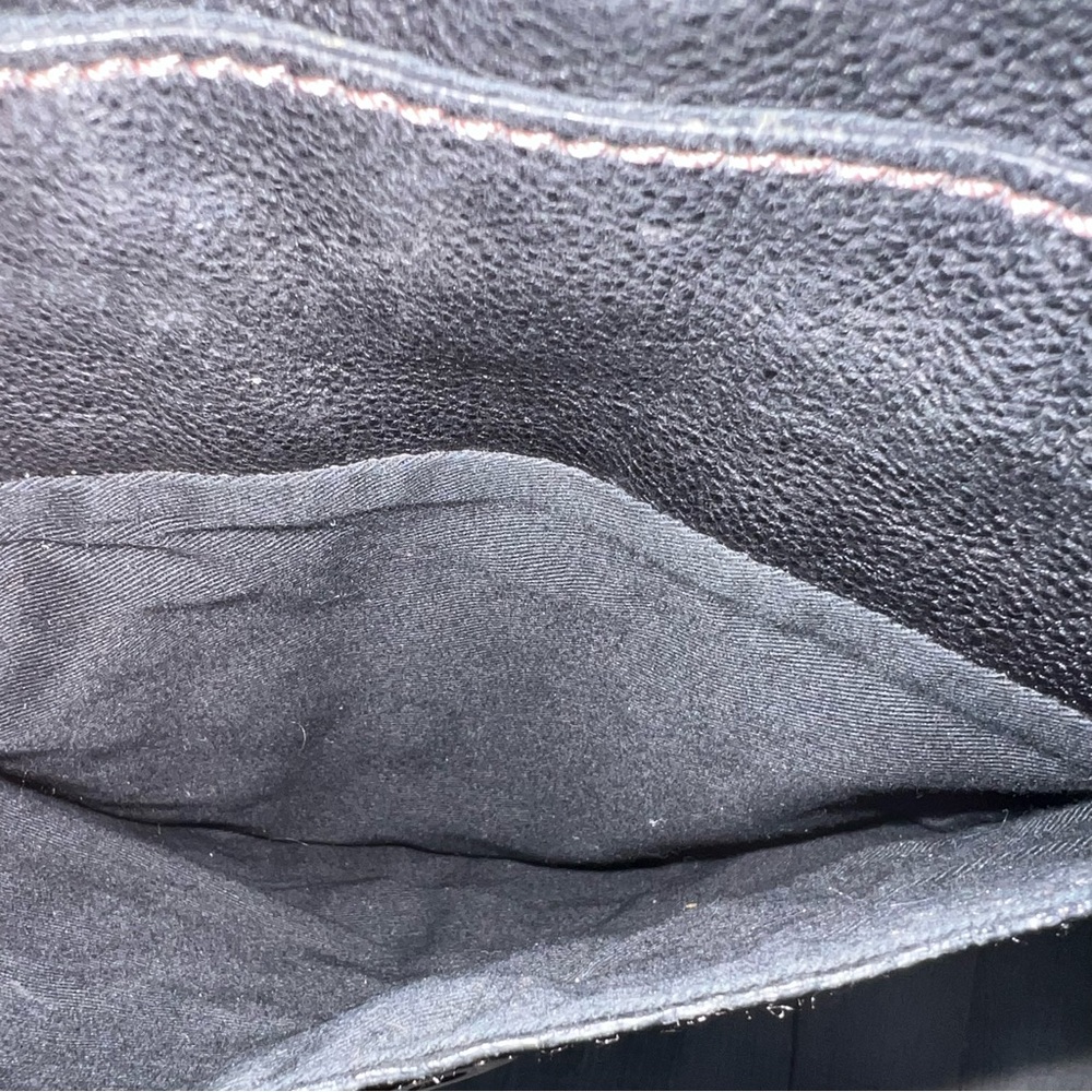 Vintage Fossil Leather Shoulder Bag - Picture 9 of 11